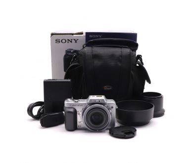 Фотоаппарат Sony Cyber-shot DSC-H10 в упаковке
