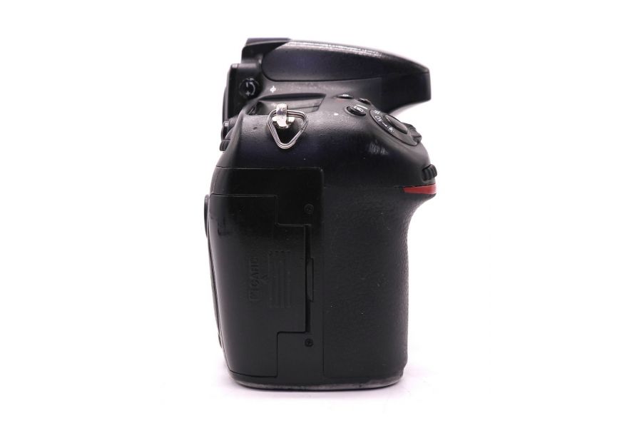 Nikon D800 body (пробег 467000 кадров)