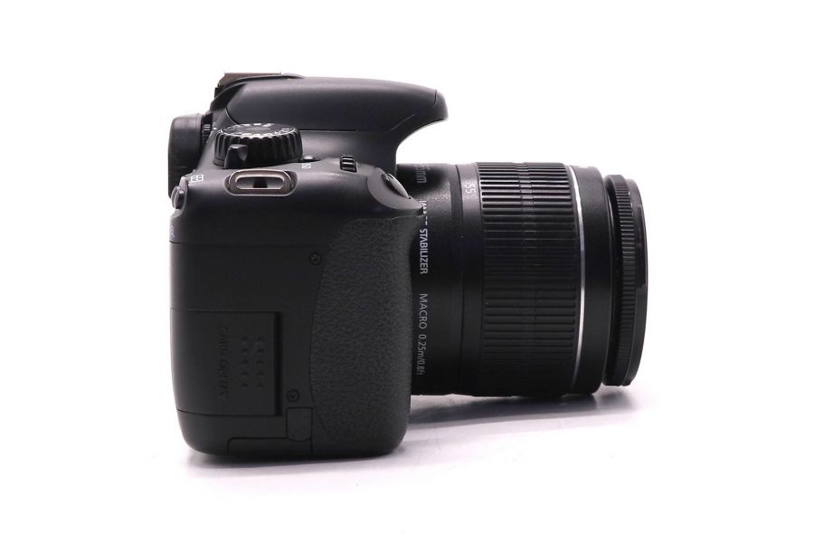 Canon EOS 550D kit (пробег 15845 кадров)