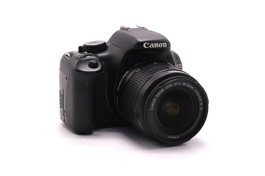 Canon EOS 550D kit (пробег 15845 кадров)