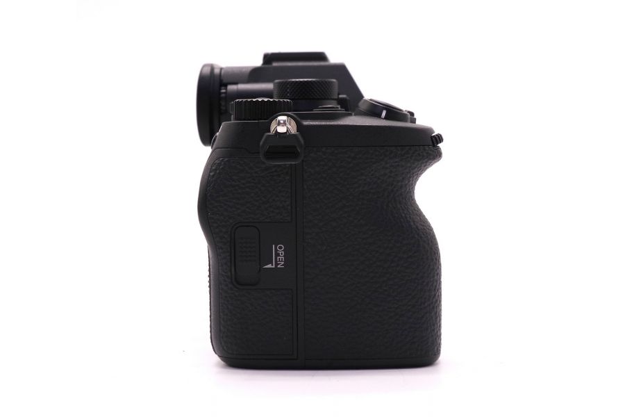 Sony A7IV ILCE-7M4 body в упаковке (пробег 22500 кадров)