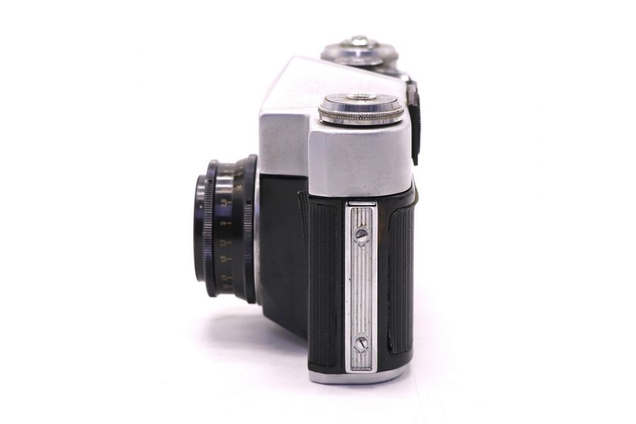 Фотоаппарат Зенит В + Индустар-50 (СССР, 1971)