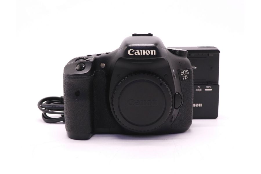 Canon EOS 7D body (пробег 164285 кадров)