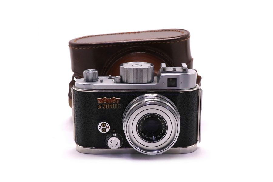 Robot Junior I + Schneider-Kreuznach Radionar 38mm f/3.5