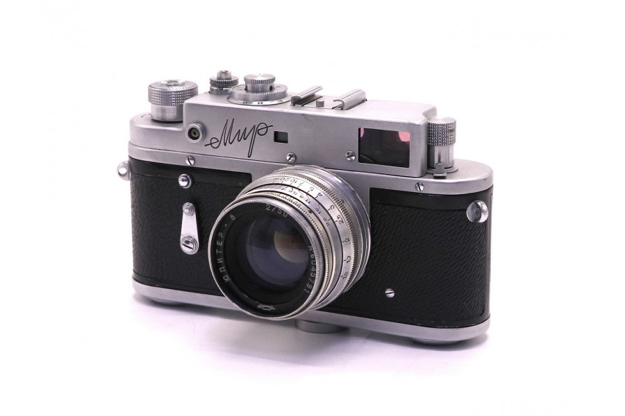 Советский дальномерный фотоаппарат Мир + Юпитер-8