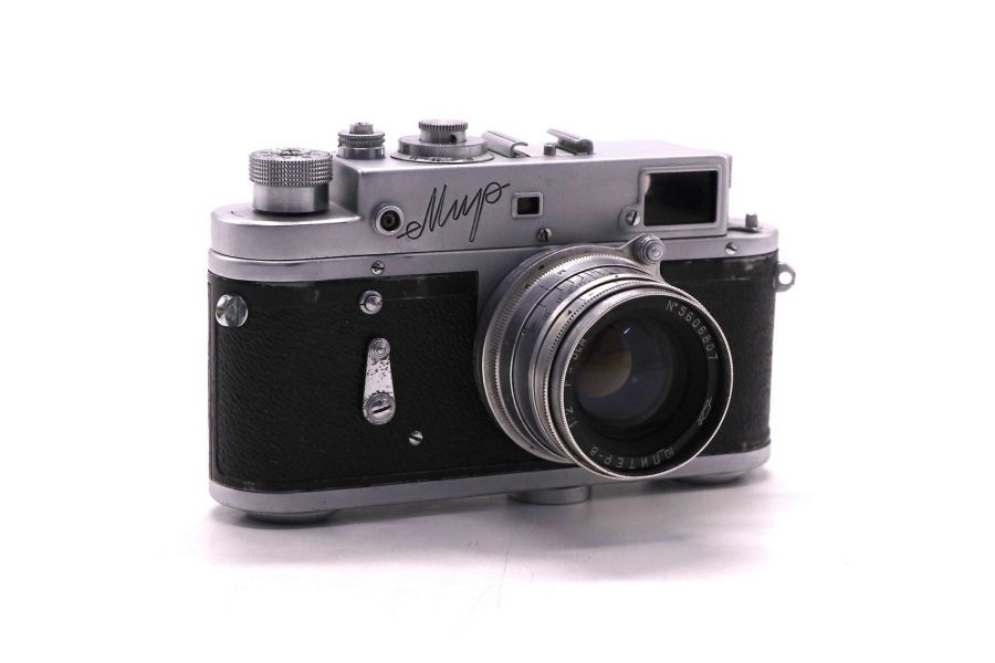 Советский дальномерный фотоаппарат Мир + Юпитер-8