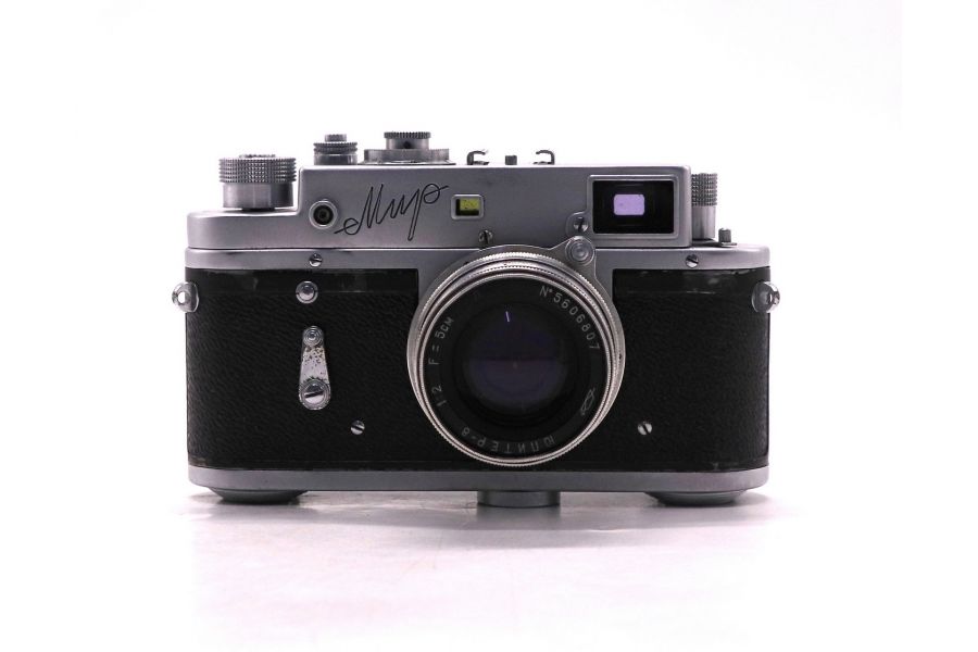 Советский дальномерный фотоаппарат Мир + Юпитер-8