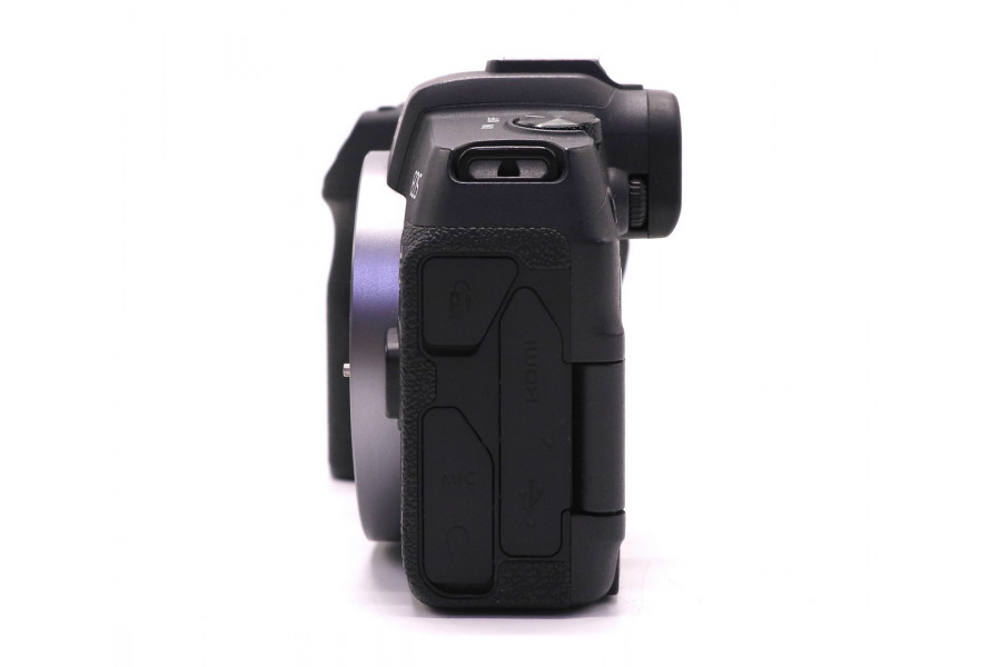 Canon EOS RP body в упаковке (пробег 8500 кадров)