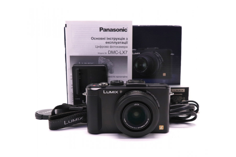 Фотокамера Panasonic Lumix DMC-LX7 в упаковке