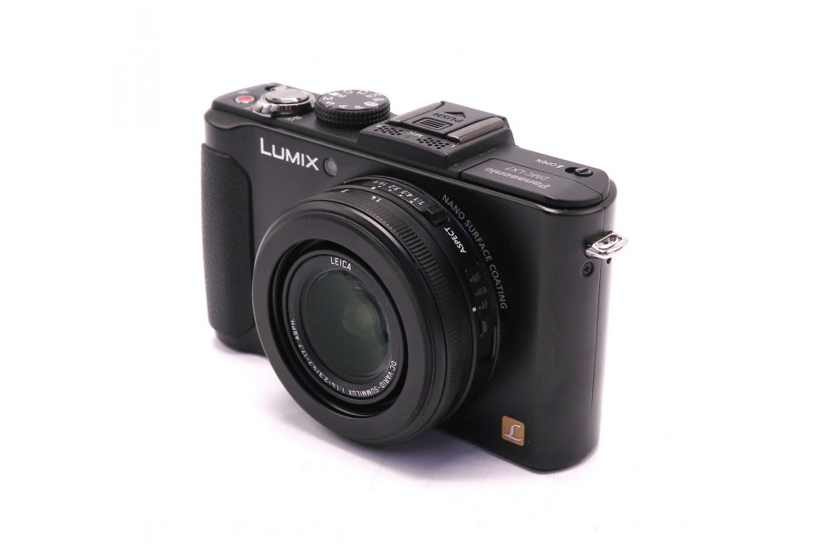 Фотокамера Panasonic Lumix DMC-LX7 в упаковке