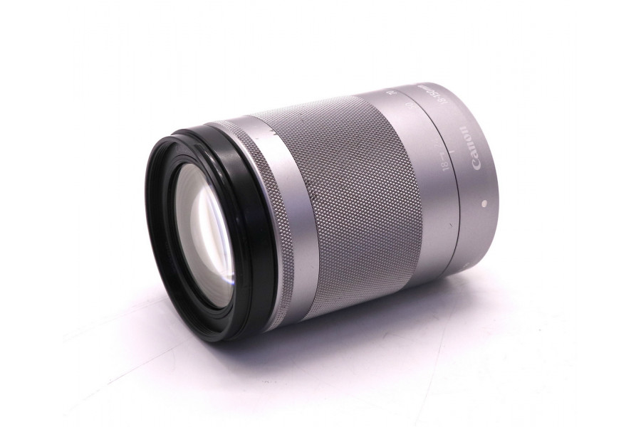 Canon EF-M 18-150mm f/3.5-6.3 IS STM серебристый