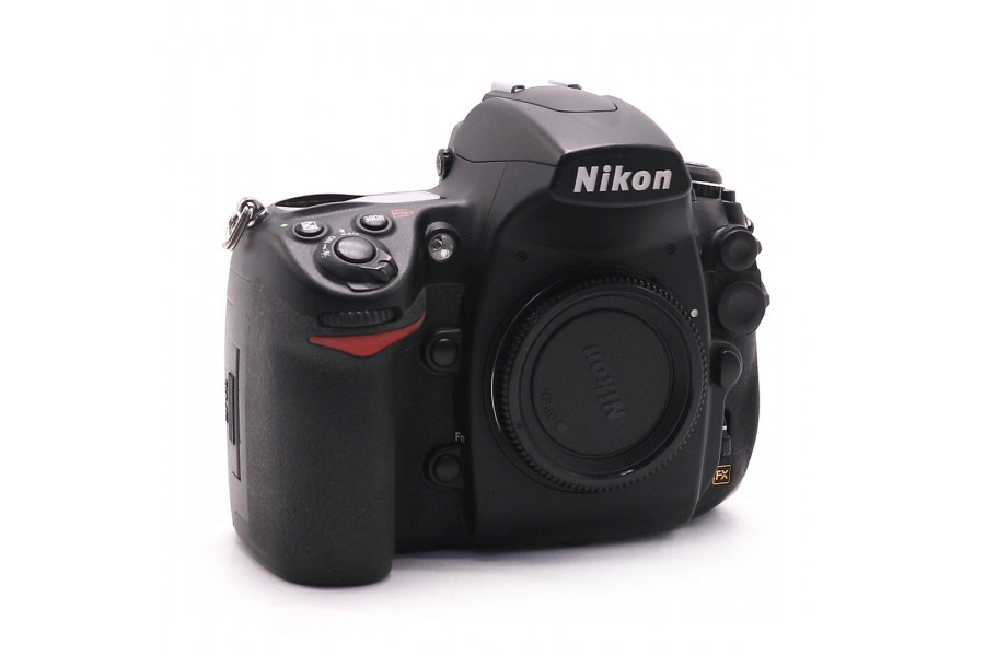 Фотоаппарат Nikon D700 body (пробег 136125 кадров)