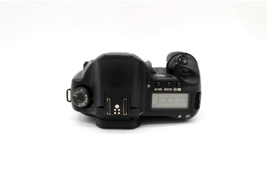 Цифровой зеркальный фотоаппарат Canon EOS 10D body