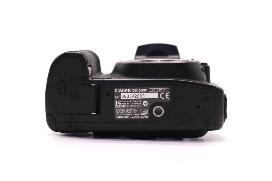 Фотоаппарат зеркальный Canon EOS 20D body