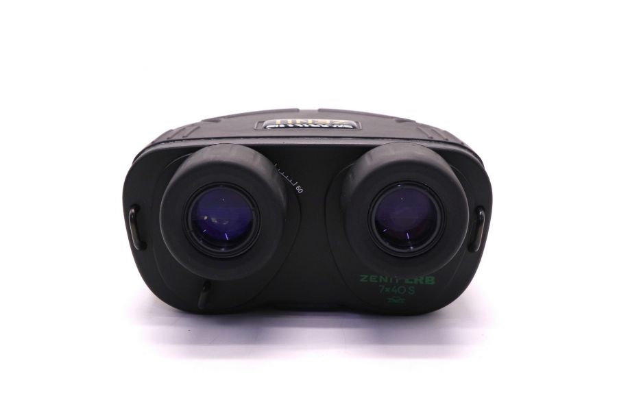 Лазерный бинокль Zenit LRB 7x40S в упаковке