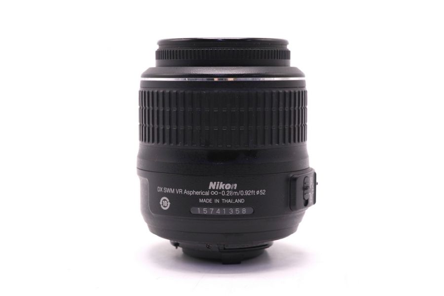 Цифровой Nikon 18-55mm f/3.5-5.6G AF-S VR DX Nikkor