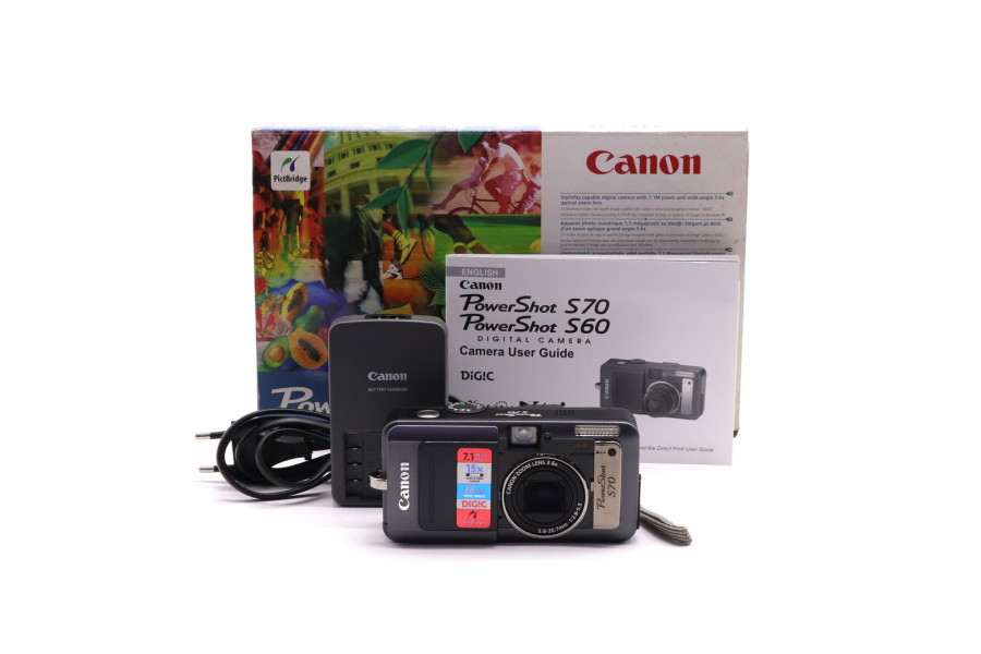 Фотоаппарат Canon PowerShot S70 в упаковке