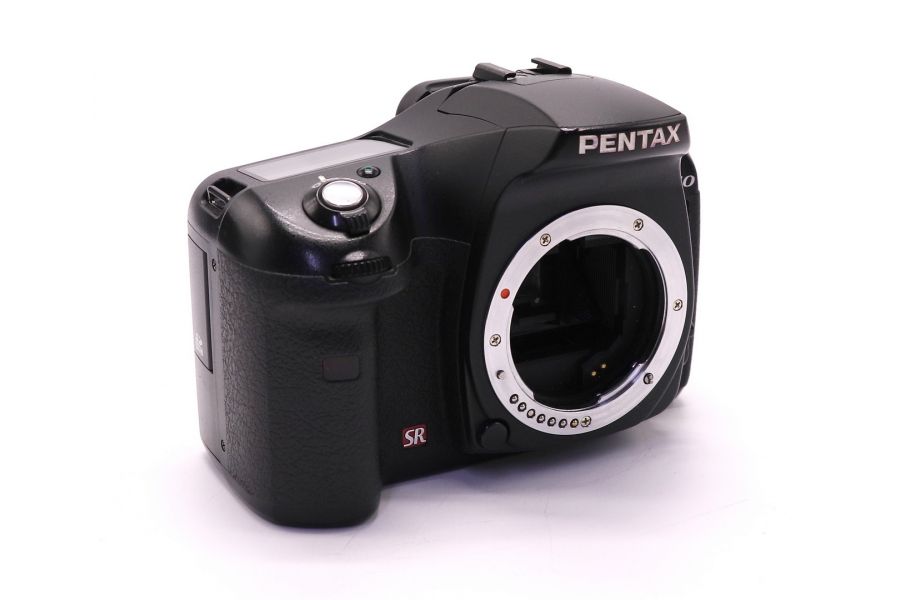 Pentax K10D body в упаковке (пробег 26000 кадров)
