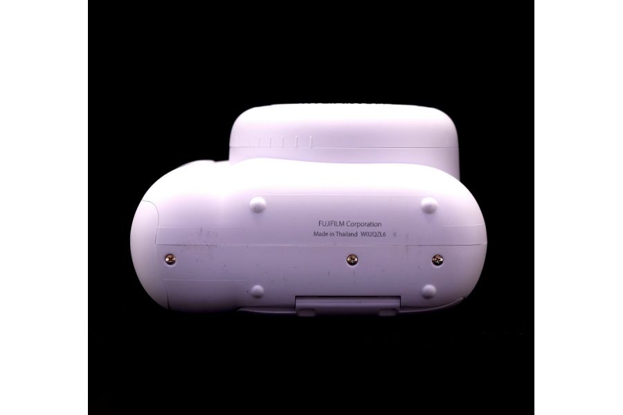 Fujifilm Instax Mini 12 white в упаковке