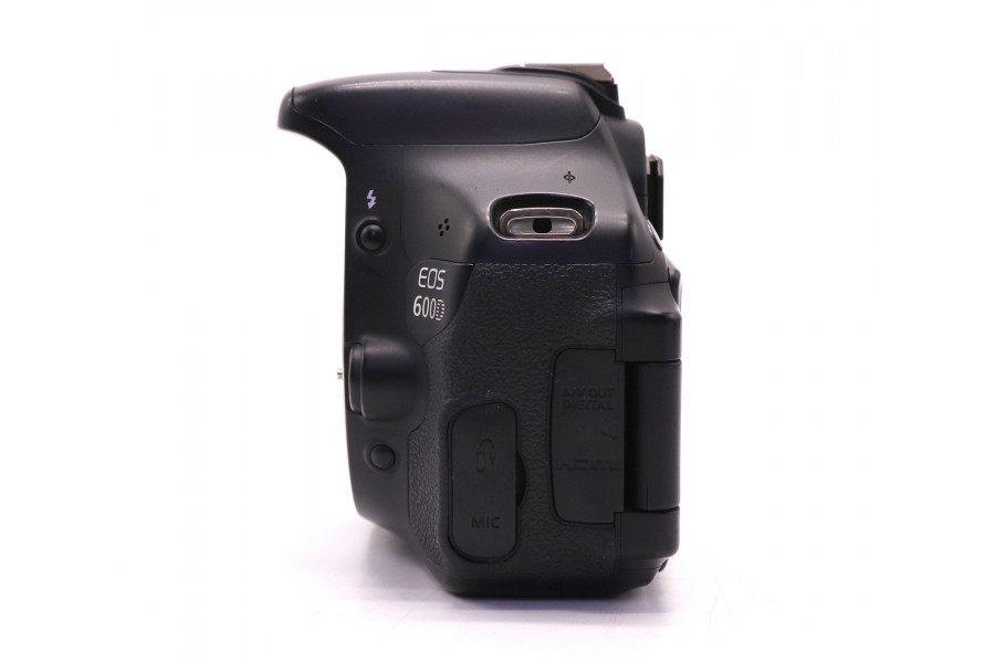 Фотоаппарат Canon EOS 600D body (пробег 65485 кадров)
