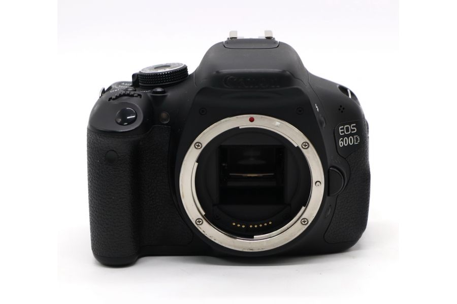 Камера Canon EOS 600D body (пробег 31280 кадров)