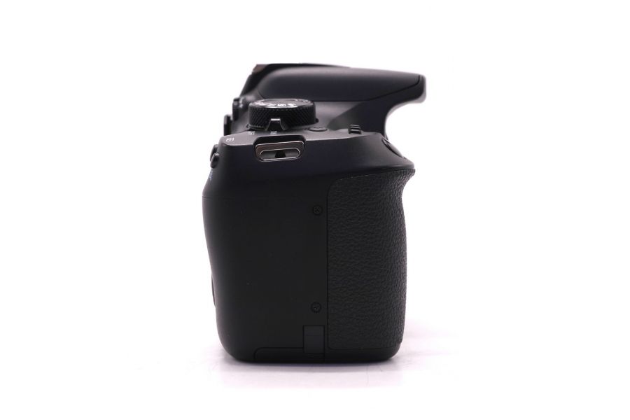 Canon EOS 1300D body (пробег 255590 кадров)