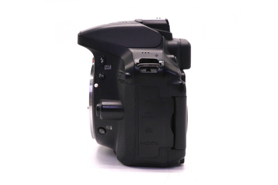 Nikon D5300 body (пробег 14720 кадров)