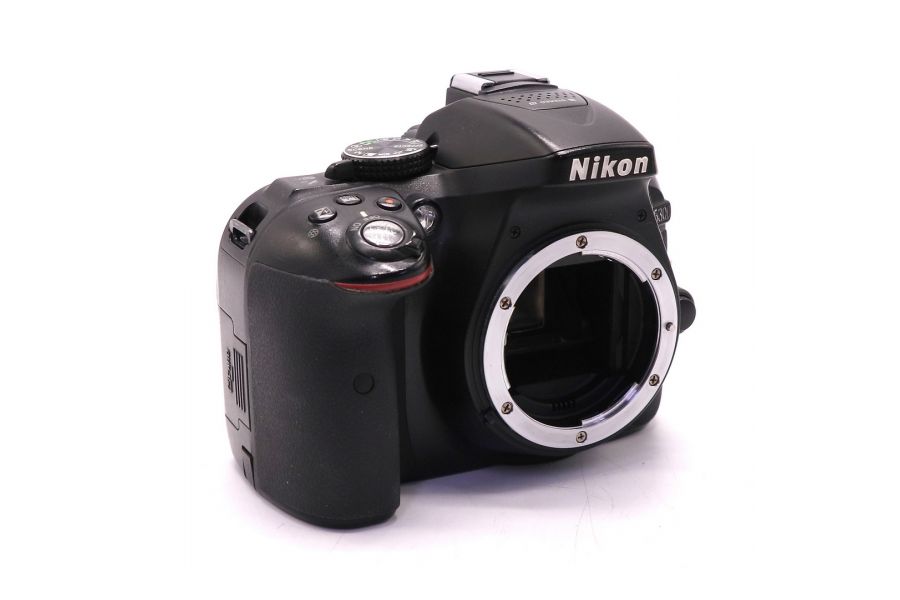 Nikon D5300 body (пробег 14720 кадров)