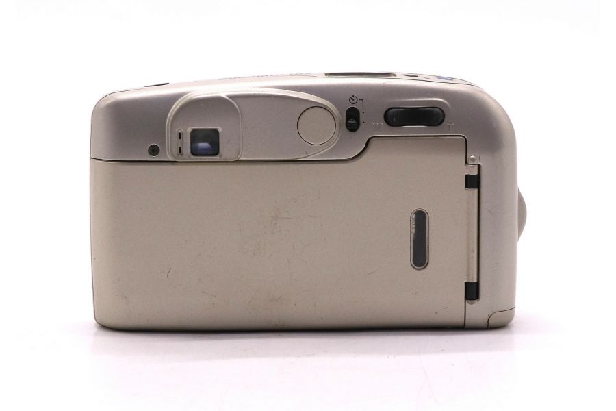 Компактный фотоаппарат Yashica Zoomate 105