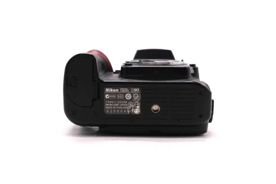 Фотокамера Nikon D90 body (пробег 49780 кадров)