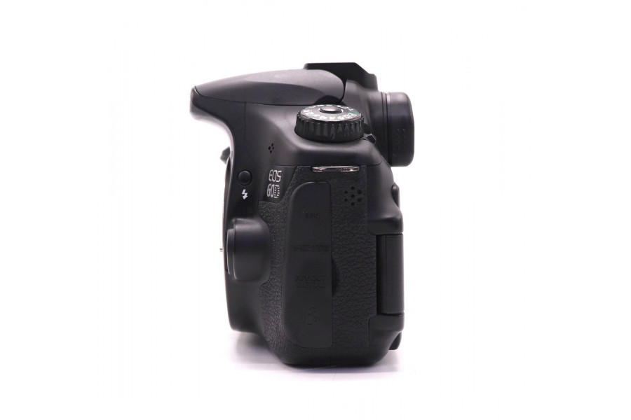 Canon EOS 60D body (пробег 29820 кадров)
