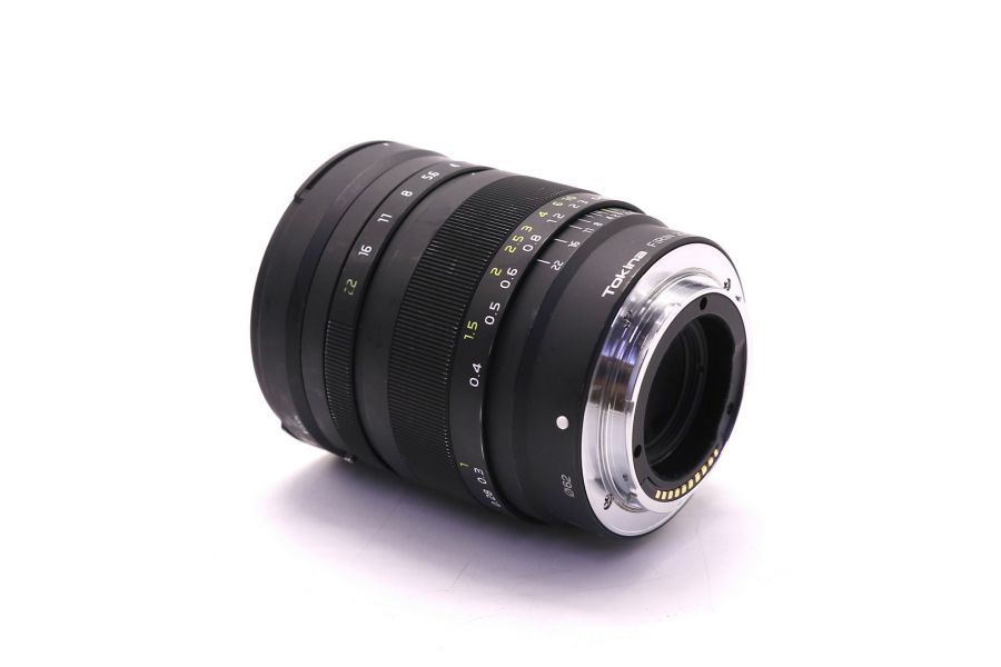 Tokina FiRIN 20mm F2 FE MF в комплекте