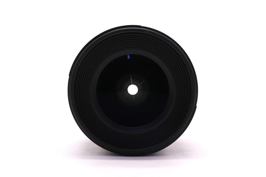 Tokina FiRIN 20mm F2 FE MF в комплекте