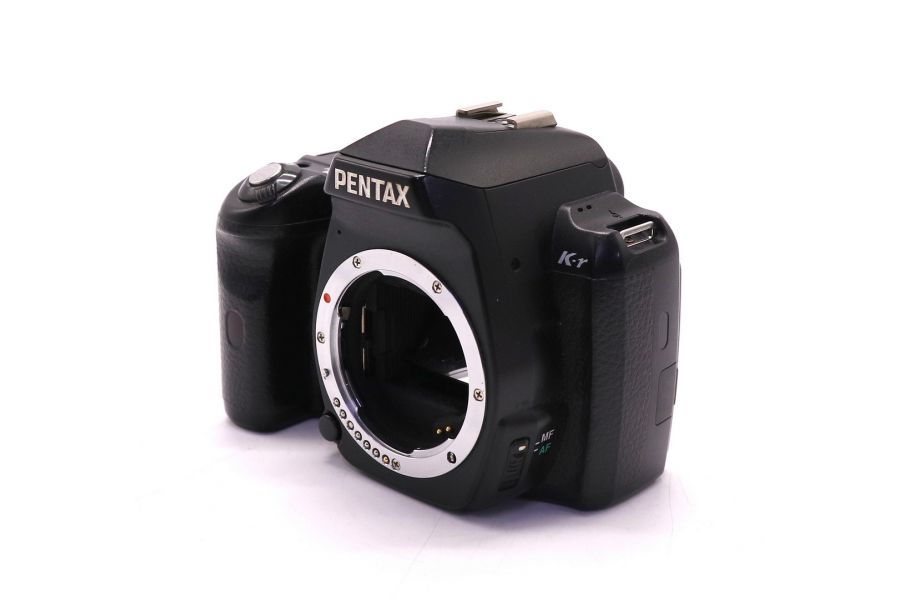 Pentax K-r body неисправный (пробег 3600 кадров)