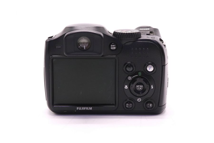 Фотоаппарат Fujifilm FinePix S5700 в упаковке