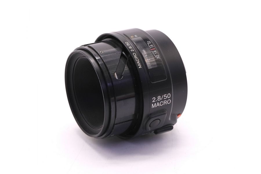 Sony 50mm f/2.8 Macro (Japan, 2006)