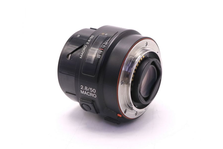 Sony 50mm f/2.8 Macro (Japan, 2006)