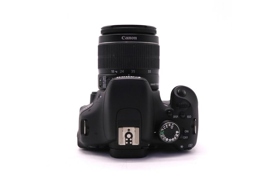 Фотокамера Canon EOS 600D kit (пробег 1590 кадров)