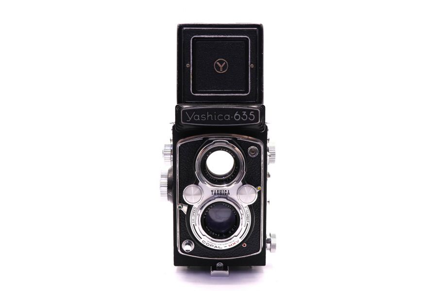Yashica 635