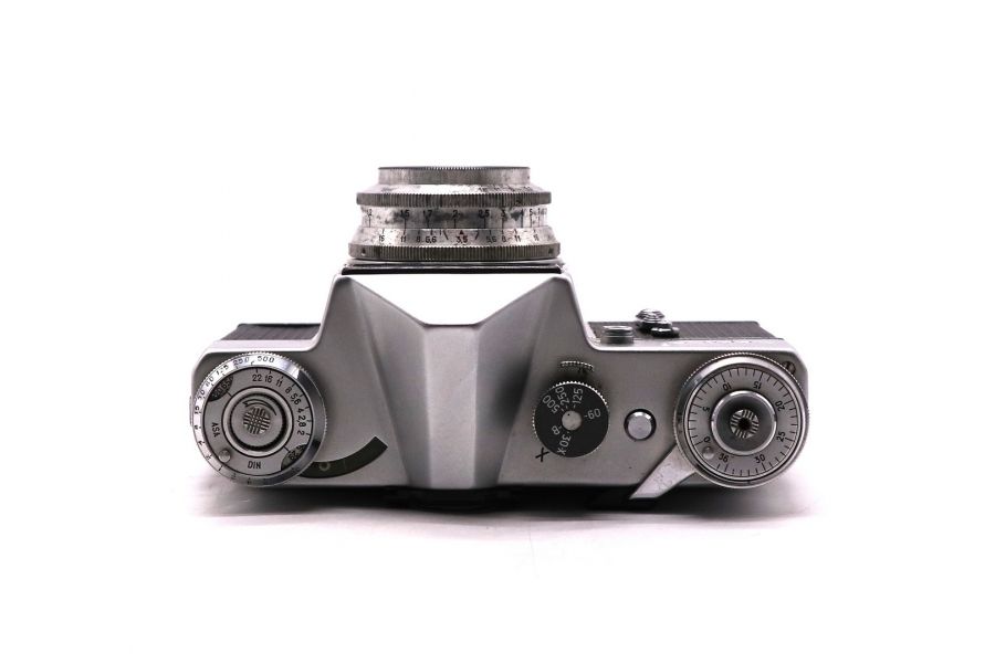 Фотоаппарат Зенит Е с объективом Индустар-50
