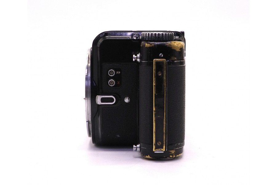 Зеркальный пленочный Pentax 6x7 body (Japan)
