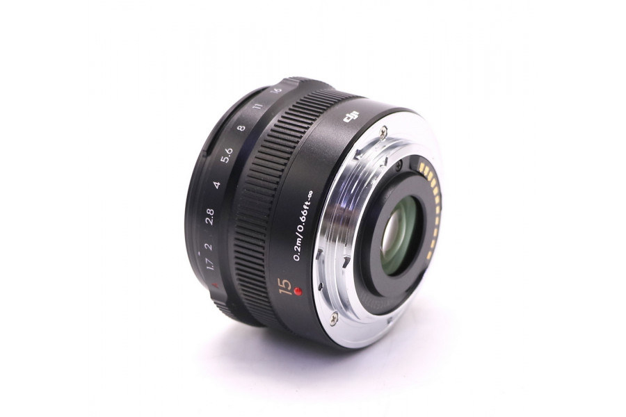 Компактный объектив DJI MFT 15mm F/1.7 Prime Lens