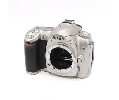 Камера Nikon D50 body (пробег 15240 кадров)