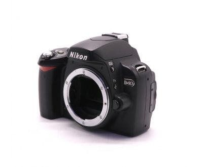 Фотокамера Nikon D40 body (пробег 11800 кадров)