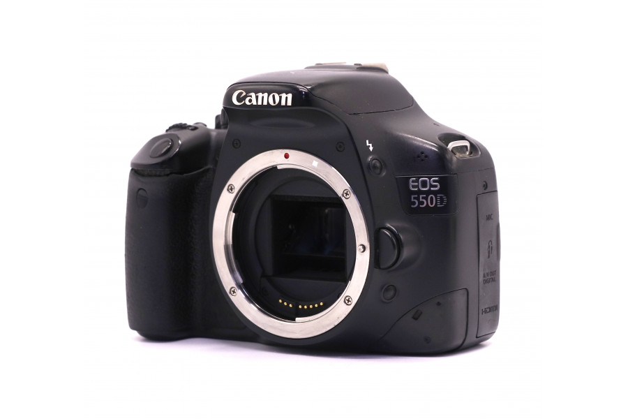 Камера Canon EOS 550D body (пробег 27000 кадров)