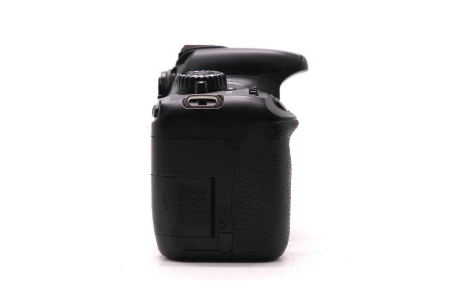 Canon EOS 550D body неисправный (Japan)