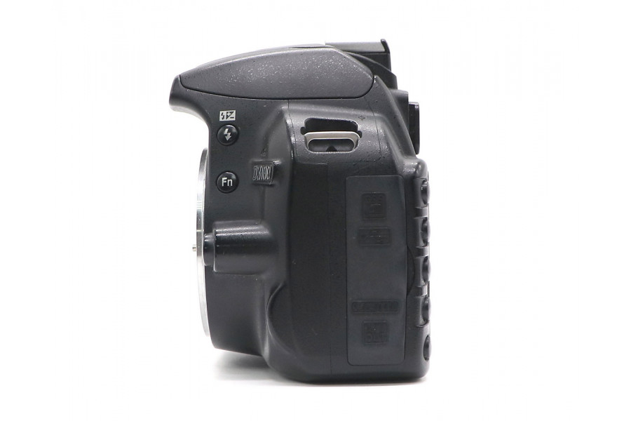 Nikon D3100 body (пробег 55515 кадров)