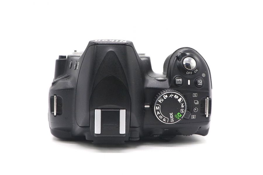 Nikon D3100 body (пробег 55515 кадров)