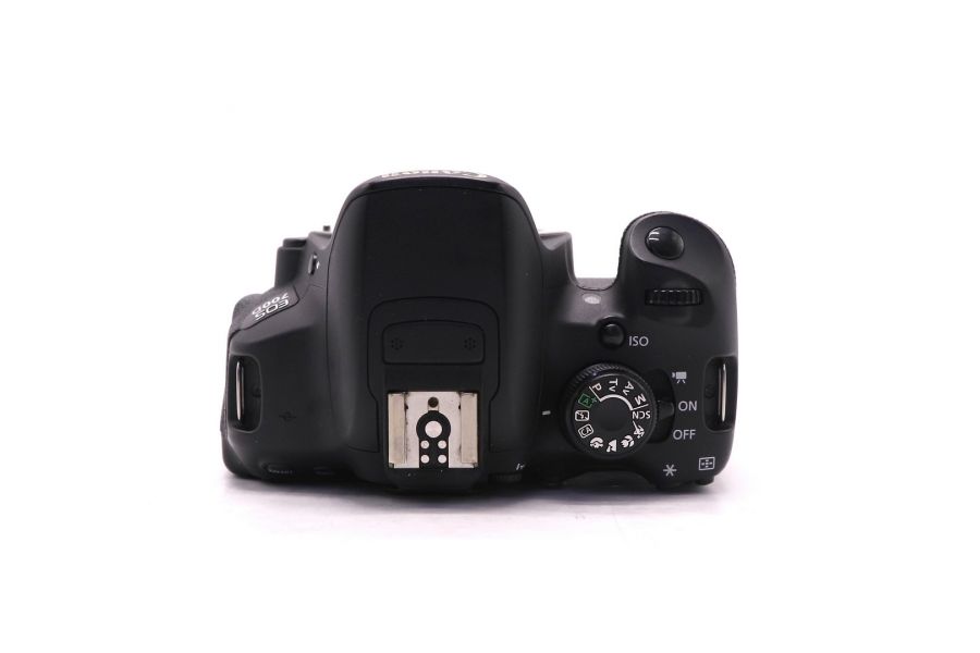 Canon EOS 700D body (пробег 19455 кадров)