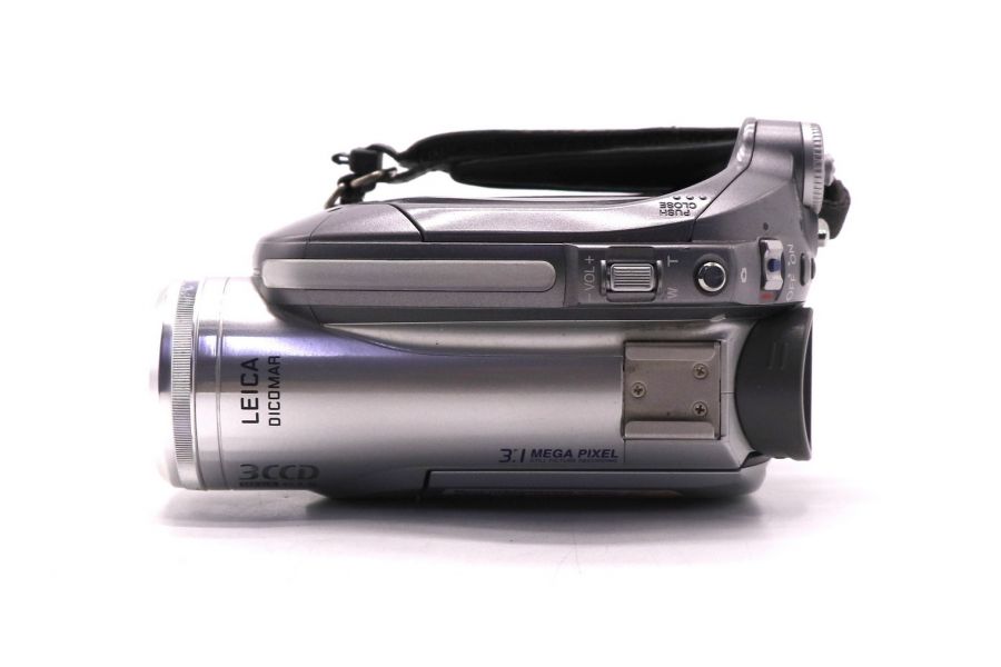 Видеокамера Panasonic VDR-D310, 10-кратный зум